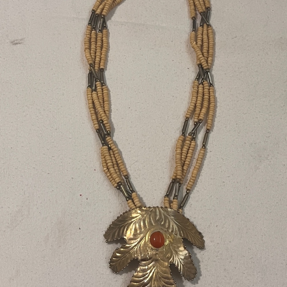 Tribal necklace